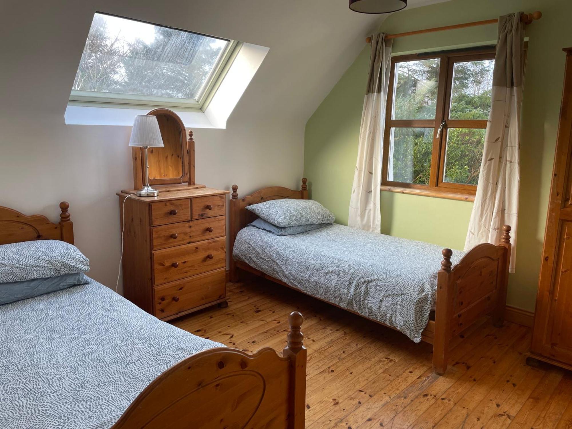 Letterfrack Mountain Farm Cottage On Farm In Village Centre ภายนอก รูปภาพ